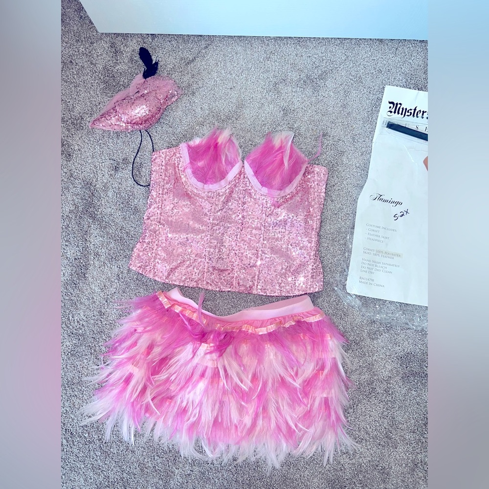 Women’s flamingo costume L